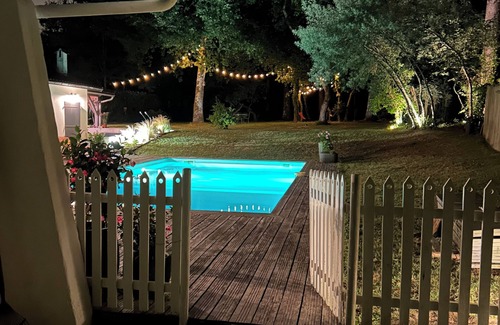 Gradignan House | Grande Arcachonnaise in the Bordeaux vineyards (Pessac Léognan) Large swimming pool