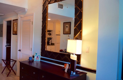 Estate Enighed Condo | Grande Bay SUNSWEPT, 2 BR 2 Bath Oceanfront Resort, Walk to Town