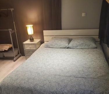 Poissy House | Grande Chambre