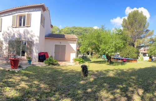 Jonquieres Villa | Grande Demeure Dans un Parc Avec Piscine Proximité de Montpellier et de la mer