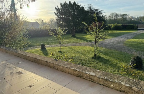 Isles-les-Meldeuses House | Grande Maison de 370m2, Proche Disney/Paris