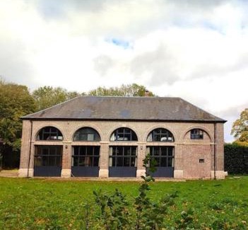 Saint-Jean-du-Cardonnay Villa | grande maison de campagne