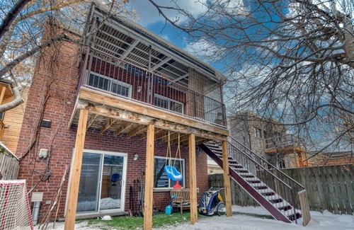 Villeray House | Grande Maison 2 Étages, 5 Chambres Avec Cour, Près du Métro et Marché Jean Talon