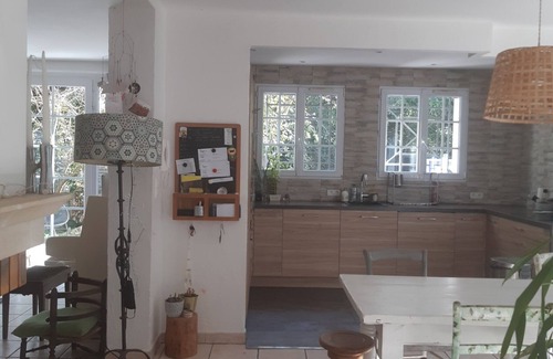 Saint-Simon Villa | Grande Maison au Milieu des Arbres à 5mn du Métro