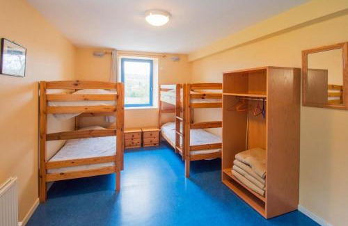 Saint-Come-d'Olt House | Grande maison conviviale à Saint-Côme-d'Olt avec jardin et cheminée