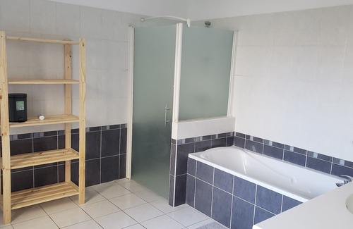 Euvezin House | Grande Maison de Campagne, Proche Lac de Madine, Nancy-metz et Verdun