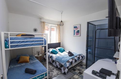 Loos House | Grande maison familiale avec jardin