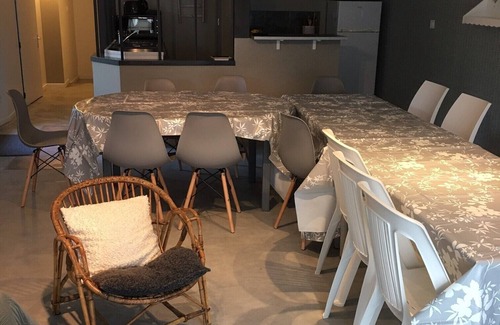 Chantonnay House | Grande Maison Pour Groupe Familial ou Amical