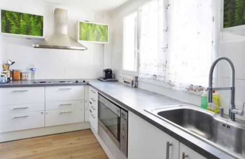 Ferolles-Attilly Villa | Grande Villa Pour 10 Personnes, Espaces Verts, Entre Paris et Disneyland