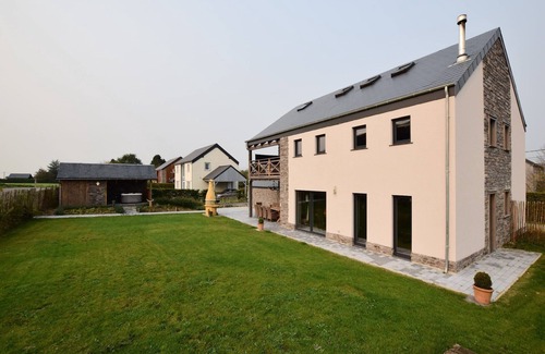 Bohon Villa | Grandeur Villa with Sauna & Jacuzzi in Durbuy