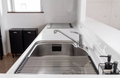 Higashi Apartment | GRANDIA 201