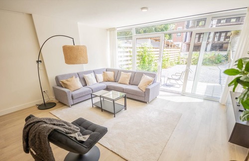 Delfshaven Apartment | Grandiose 3 Bed Serviced Apartment 117m2 -NB304G-