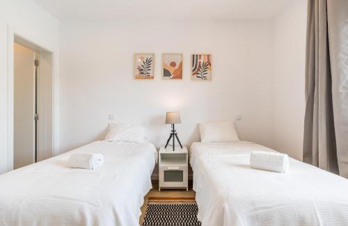 Castelo House | Grandma's Beach Villa