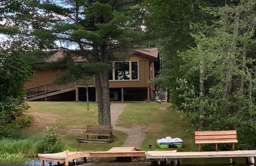 Eagle River House | Grandpa’s Lagoon! Spacious Cabin on Eagle River Chain, minutes from downtown!