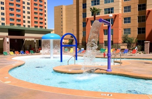 Enterprise Condo | Grandview at Las Vegas: 1-BR, Sleeps 4, with 1 Full Kitchen