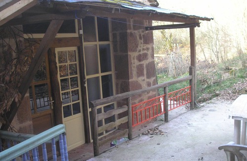 Saint-Christophe-Vallon House | Grange Rénovée en Pleine Nature