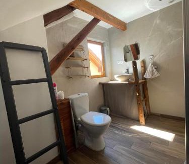 Chorges House | Grange rénovée où l’on s’y sent bien !