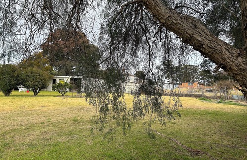 Wallangarra Cottage | Granite Betty . retro chic