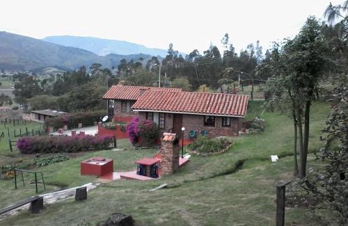 Nobsa House | Granja el Milagro - Cabañas Campestres