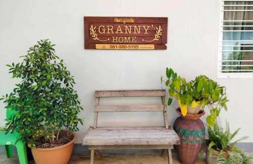Wiang Nuea House | Granny's home บ้านคุณย่า