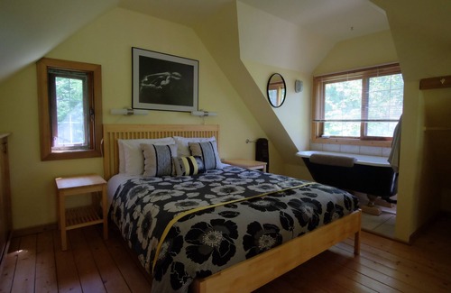 Crawford Bay Cabin | Granny's Shabby Chic Shack to enjoy mother natural inside/outside