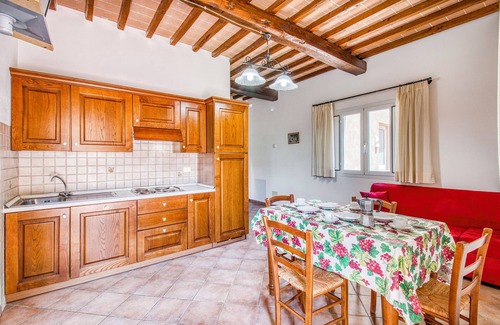 Pomarance Apartment | Grano Family Apt shared Pool Volerra, Pomarance, Italy