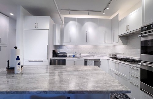 Downtown Boston Condo | Grant 3BR/2BA City Living at Boston Common - Family Favorite!