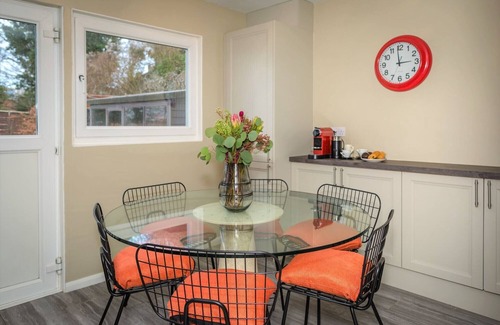 Eastbourne Seafront House | Granville Heights - welcoming 3-bed family home