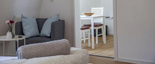 Zell House | Grape Escape Zell