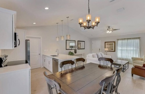 Port Charlotte House | Grate Escape
