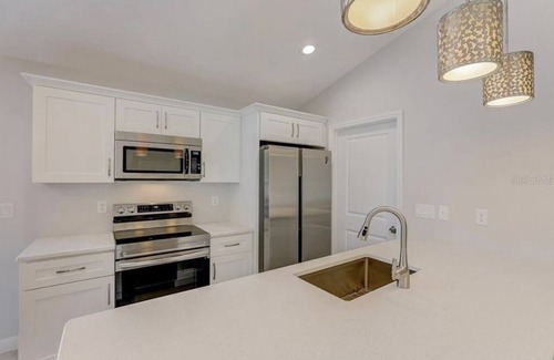 Port Charlotte House | Grate Escape