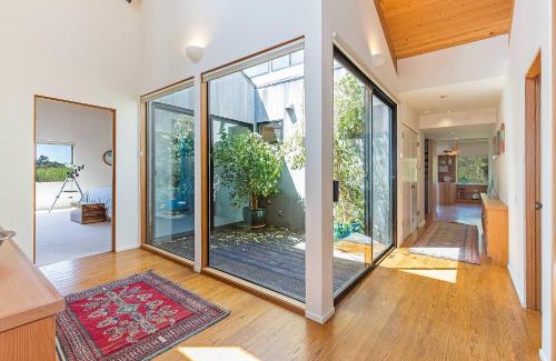 Sea Ranch House | Grateful Getaway with Fireplace and Scenic Views