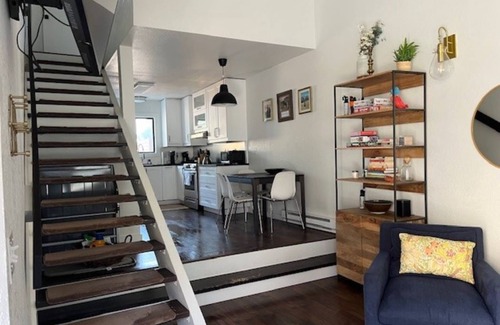 Bozeman House | Grateful Home with King Bedn