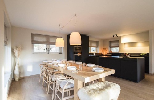 Municipality of Ameland House | Grauwe Duun, a beautiful villa for 10 people close to the beach entrance.