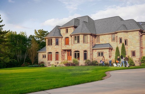 Krakow House | Gray Lake Villa | Sleeps 22 · Theater · Sauna · Lake