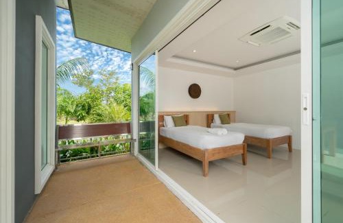 Bang Tao Villa | Gray pool villa phuket