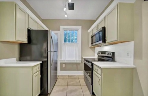 Rosewood House | “Graymont Getaway”