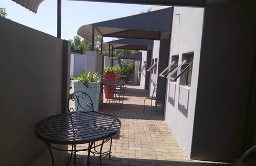 Fichardt Park House | Grazia Guesthouse
