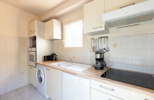 Avapessa House | Graziosa Villetta with mountain views, shared pool and air conditioning