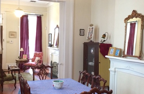 Faubourg Delassize House | Grd Dist Charmer 1/2 blk to St Charles Ave Parades for Mardi Gras