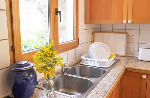 Tregastel House | Grde house, 100m beach, nature, 5 bedrooms + bathroom/wc private, disabled ideal Trégastel