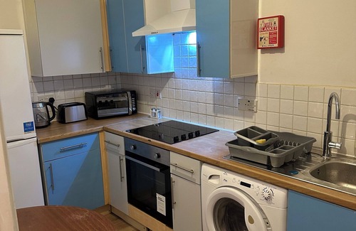 Telegraph Hill Apartment | Great 2 bed apartment