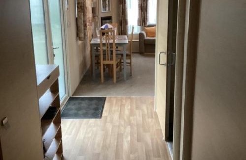 Pakefield Other | Great 4 Berth Caravan With Wheelchair Access In Suffolk, Ref 68129Bs
