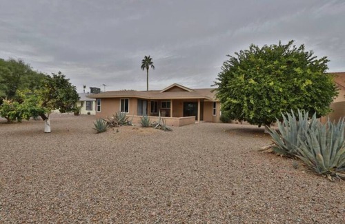 Sun City West House | Great 55+ Community Come relax and play!