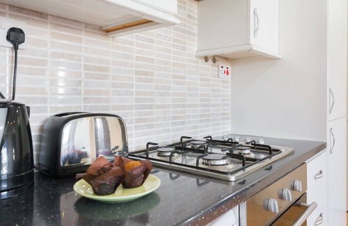 Kings Cross St. Pancras Apartment | Great Apartment 2 Min to Station - 1