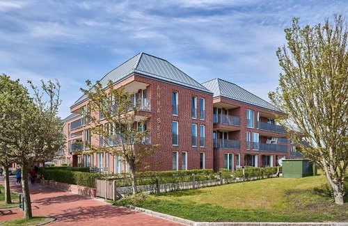 Langeoog Apartment | Great apartment close to the beach with sunny south-facing terrace and sauna area in the house