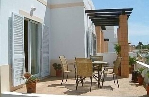 Vale de Centianes Apartment | Great apartment ideal for 7 Hanging Valleys walk & visiting the whole of Algarve