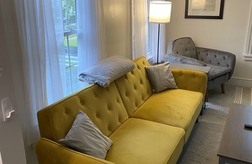 Guilford Apartment | Great apartment in two family house!