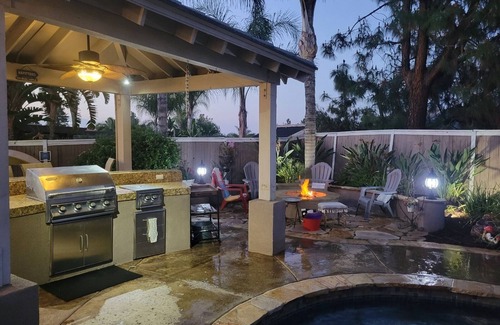 Corona House | Great backyard with built in BBQ and private pool and spa.