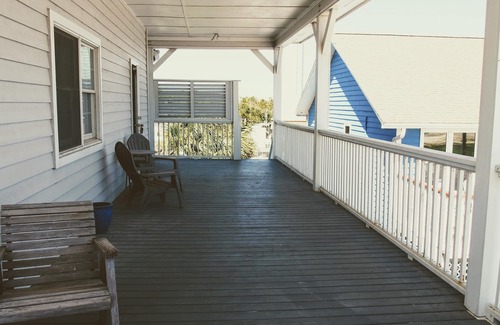 St. George Island Condo | Great center-island location, walk everywhere!